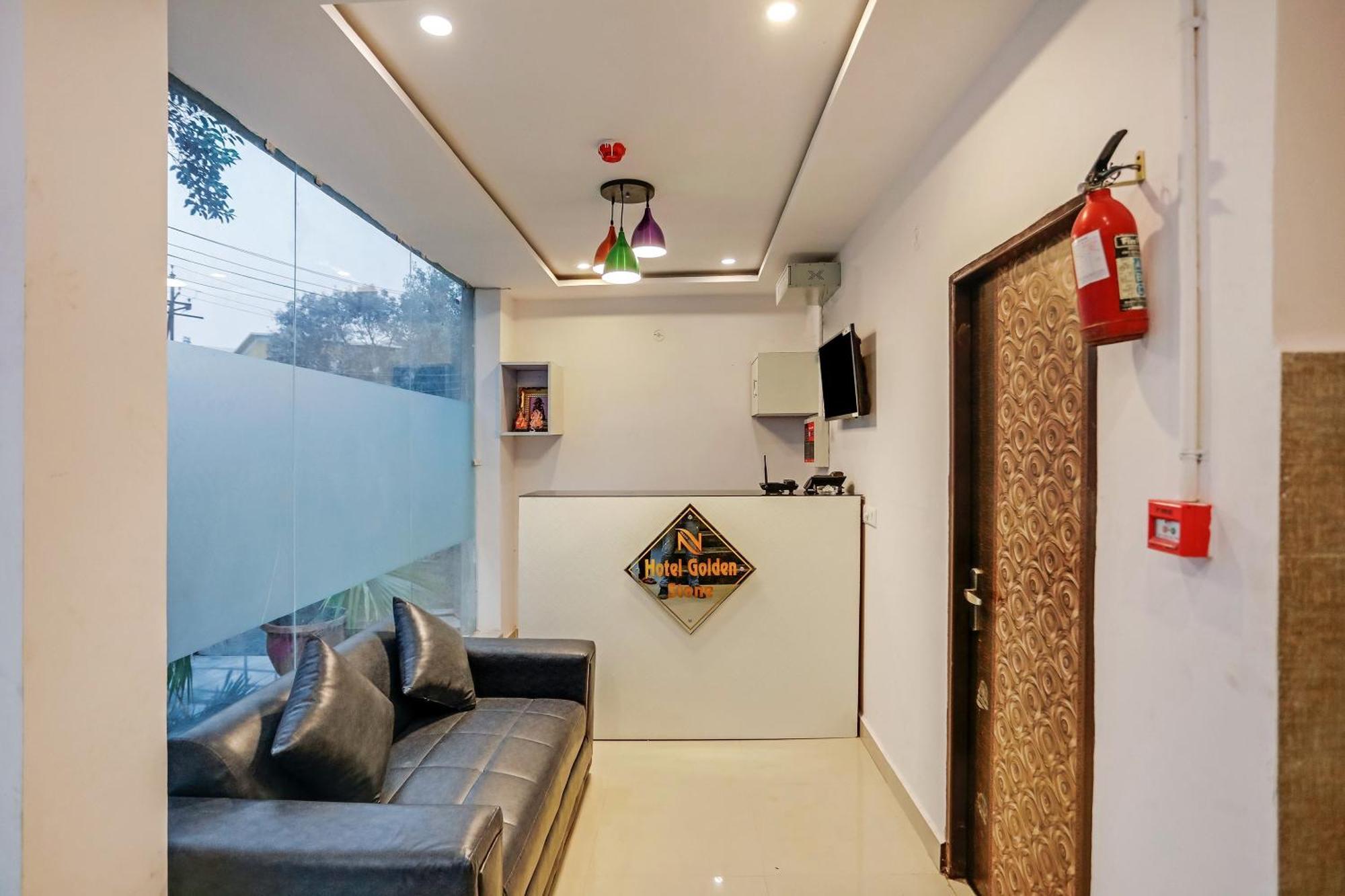 Hotel O Golden Stone Ghaziabad Dış mekan fotoğraf